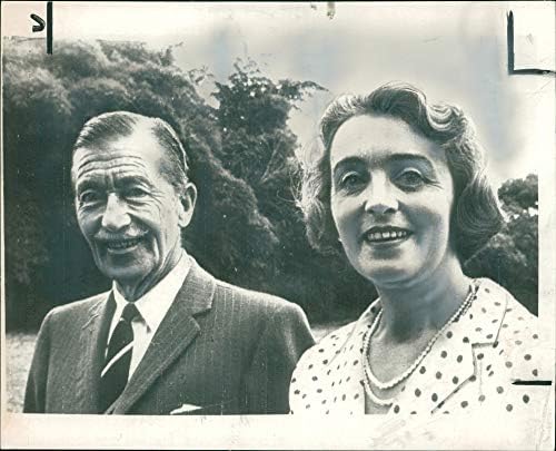 תצלום וינטג 'של מר קליפורד דופונט עם אשתו ארמנל